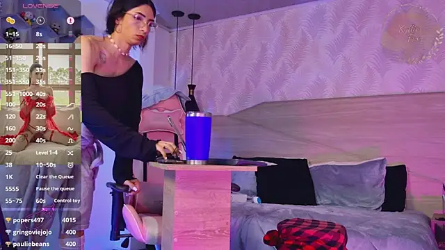 kylliefox_ লাইভ XXX চ্যাট