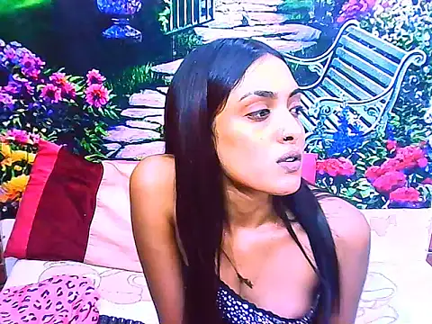 แชท XXX สดของ IndianPretty14u2Luv