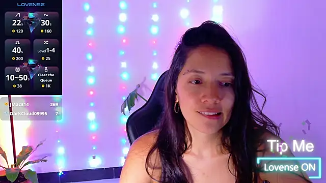 Sarasavage's Live XXX Chat