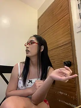 Chat XXX en directo de goddess_athena69