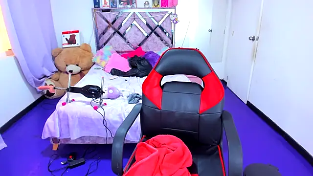 Chat +18 de Luna_Analya ao vivo