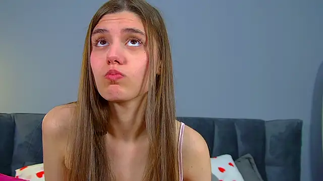 ArianaAllens 现场XXX聊天