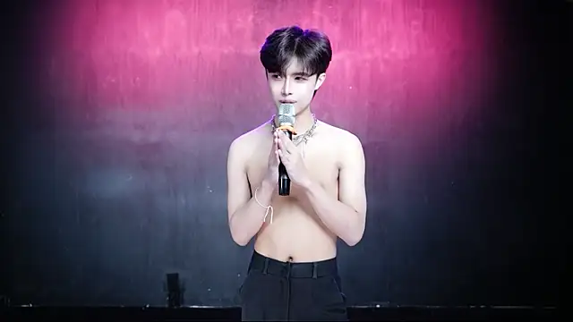 Chat XXX ao vivo de Queen-Vibe