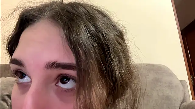 Annnna_ Adlı Modelin Web Kamerası Şovu