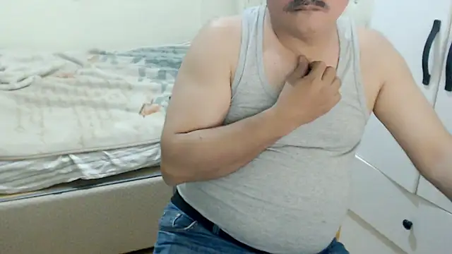 LiONTURK লাইভ XXX চ্যাট