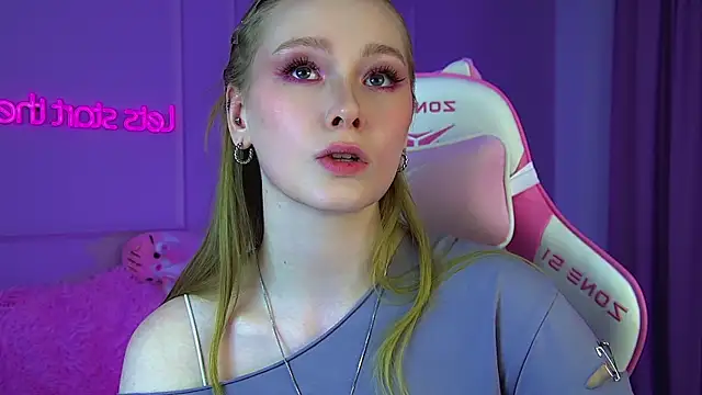 AgataFoxley Live XXX-Chat