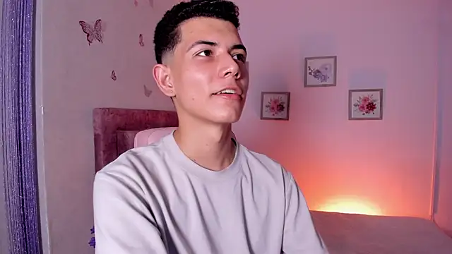 Czat XXX na żywo – FireGuy_99