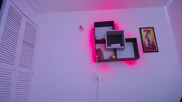 Chatroom XXX en direct de selene_cutie