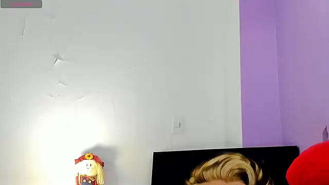 Charlotte11-11: онлайн-секс-чат