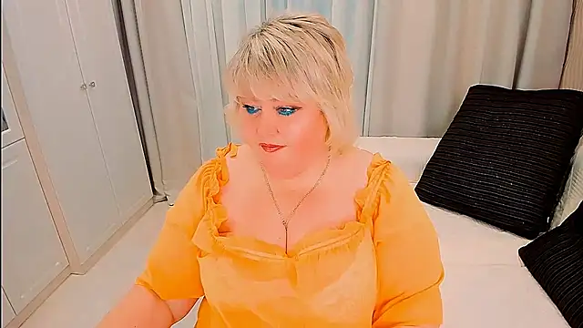 Show de BIGTITSBBW na webcam