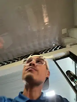 TavoHot_のウェブカメラショー