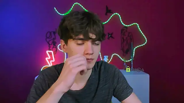 Czat XXX na żywo – emil_lucky