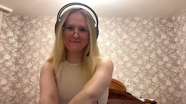 ElmiraGildea 现场XXX聊天