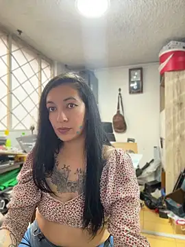 SALOME_KORLANDのライブXXXチャット