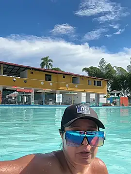 _kathaLopez_のウェブカメラショー