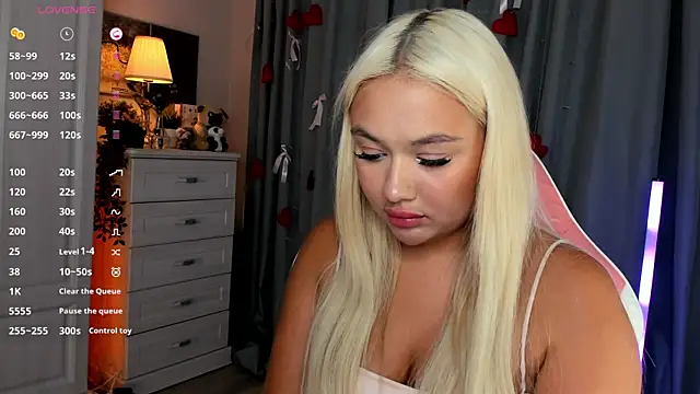 _Loneve__ – Live XXX-chat