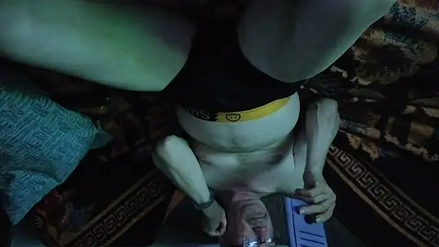 cumloverboyxx69's Live XXX Chat