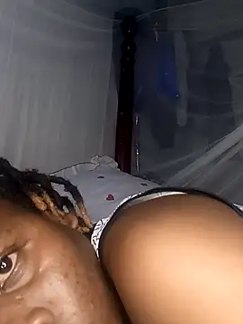 Queentesi live XXX chat