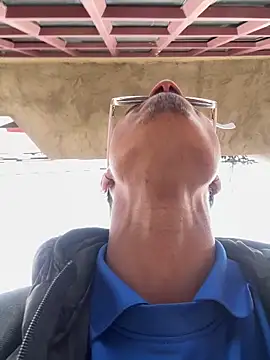 TavoHot_ লাইভ XXX চ্যাট