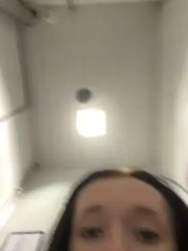 Flora_Ray's Live XXX Chat