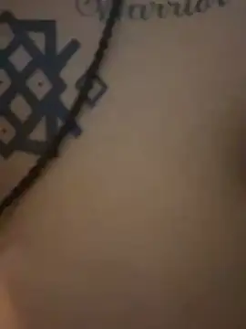 แชท XXX สดของ nickytheehawtie