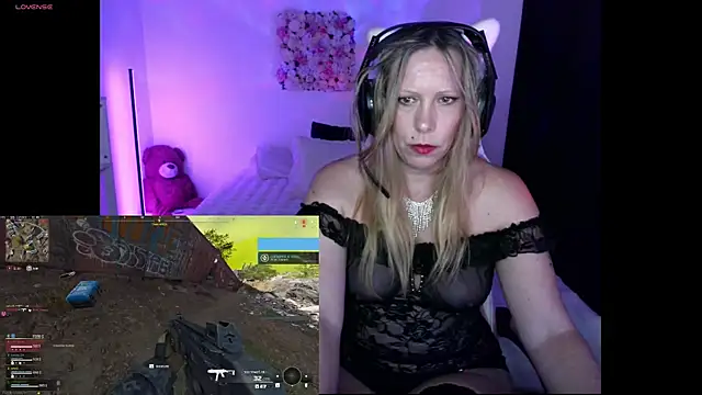 แชท XXX สดของ ArchangelTheFrancaise