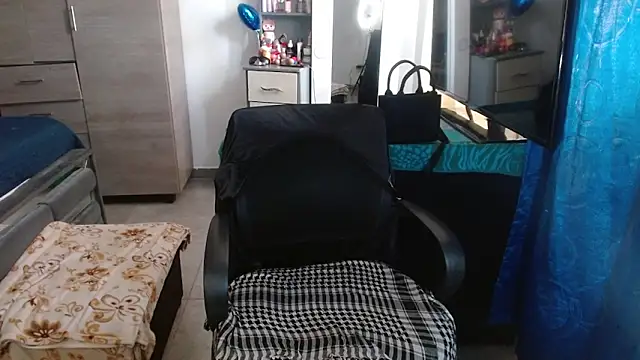 Czat XXX na żywo – samantha_shines