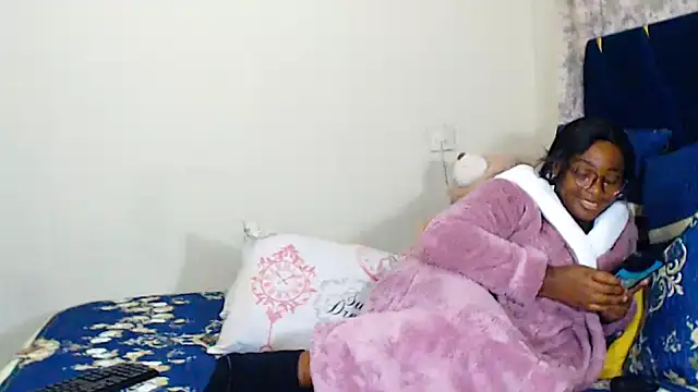 veronica1xxx 现场XXX聊天