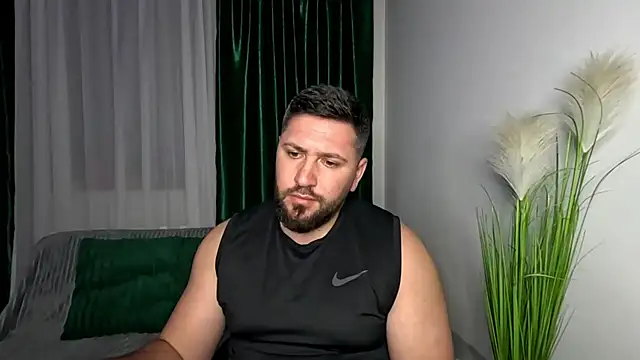 Gold_Alpha_Boy Adlı Modelin Canlı XXX Sohbeti