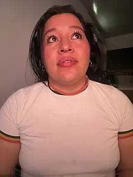 Lovelipsbig লাইভ XXX চ্যাট