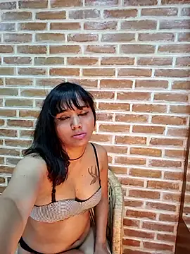 jellyyynspicyyyのライブXXXチャット