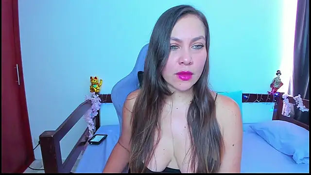 Luna-Gomez Chat XXX in diretta