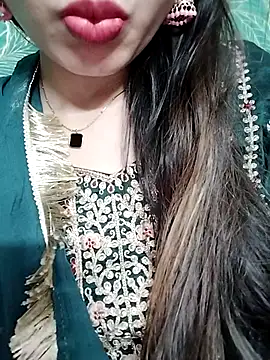 Noor_Darliing webkamerás műsora