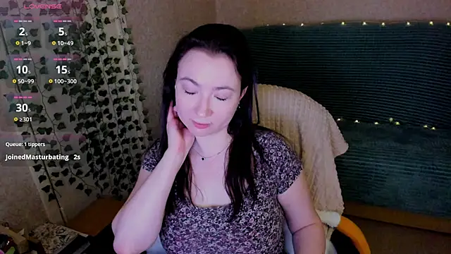 Micky_Wood élő XXX-chatje