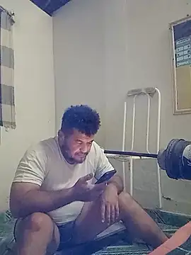 Chat +18 de tarra122 ao vivo