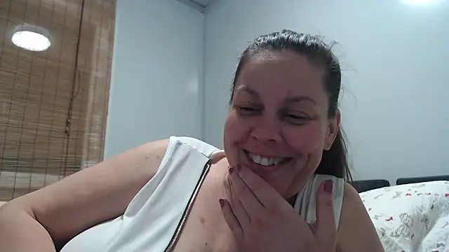 fulloferotic's Live XXX Chat