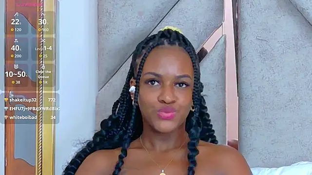 Sally-Noa 现场XXX聊天