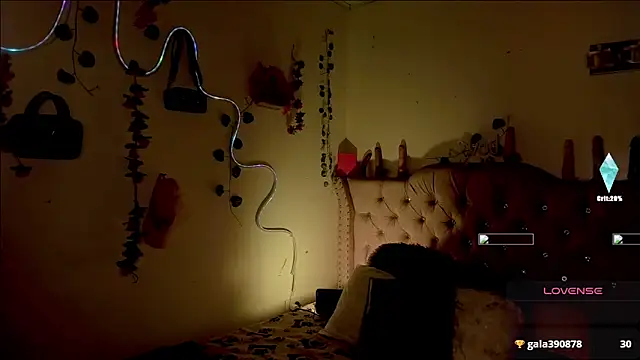 Cata_MW Adlı Modelin Web Kamerası Şovu