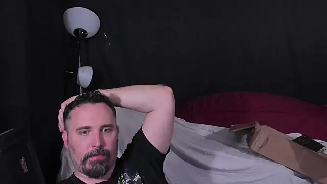 Metalstud 라이브 XXX 채팅