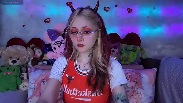 _Devill_Baby 现场XXX聊天