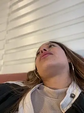 Chat +18 de Diosa_Pinkk ao vivo