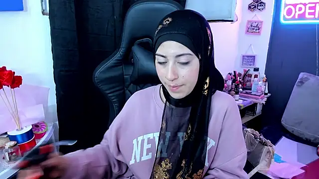 chaymae_nah_: онлайн-секс-чат