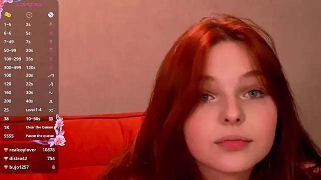 AnnieKim_ Adlı Modelin Canlı XXX Sohbeti