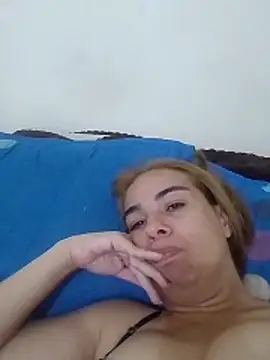 mari657 Adlı Modelin Canlı XXX Sohbeti