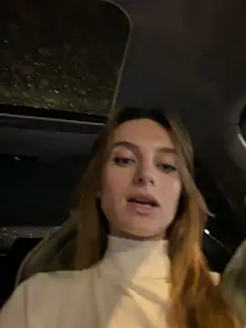 -AngelAri- Live XXX Chat