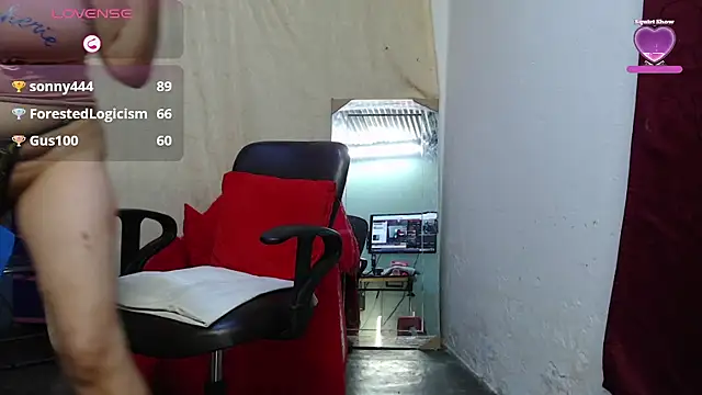 Martina-miller1's Webcam Show