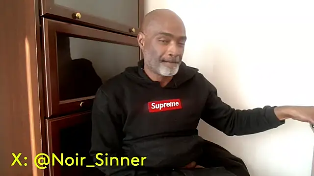 sinnernoir webkamerás műsora