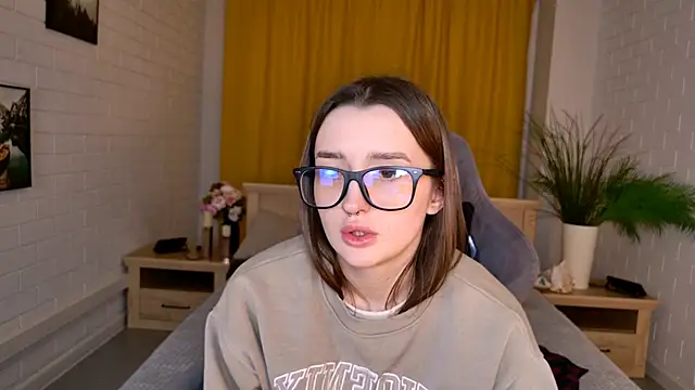 XXX chat uživo modela AliceLids