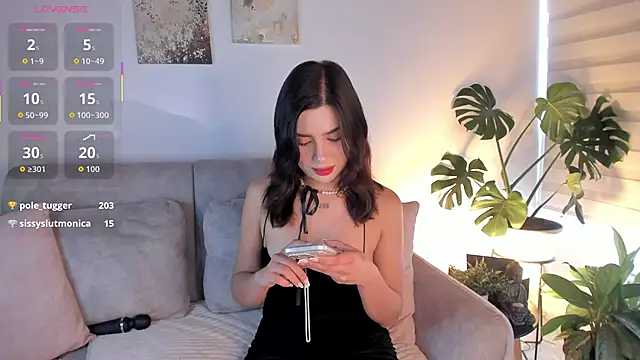 Estrer_collins – Naživo XXX chat