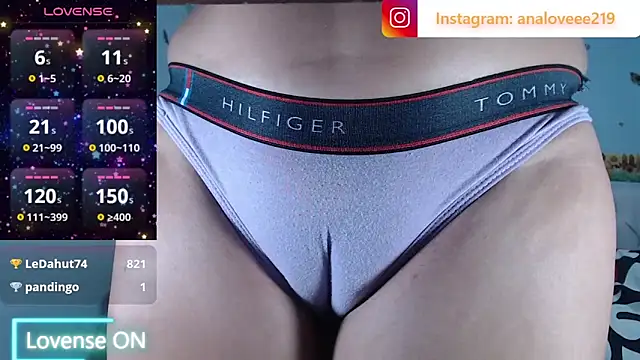 XXX chat uživo modela ana_studio